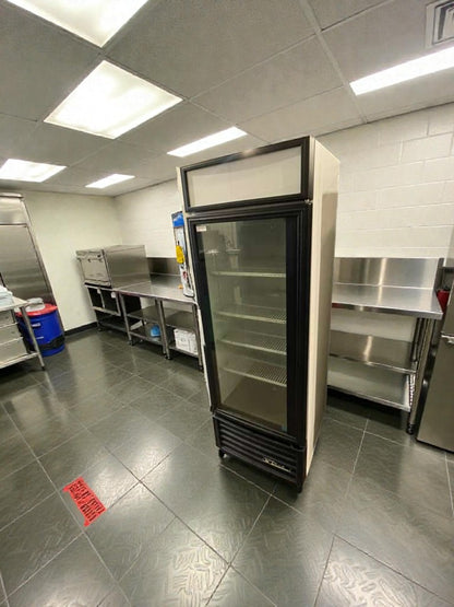 Premium Condition – True GDM-23 Glass Door Merchandiser Refrigerator – 115V / Single Phase – Fully Tested & Working!