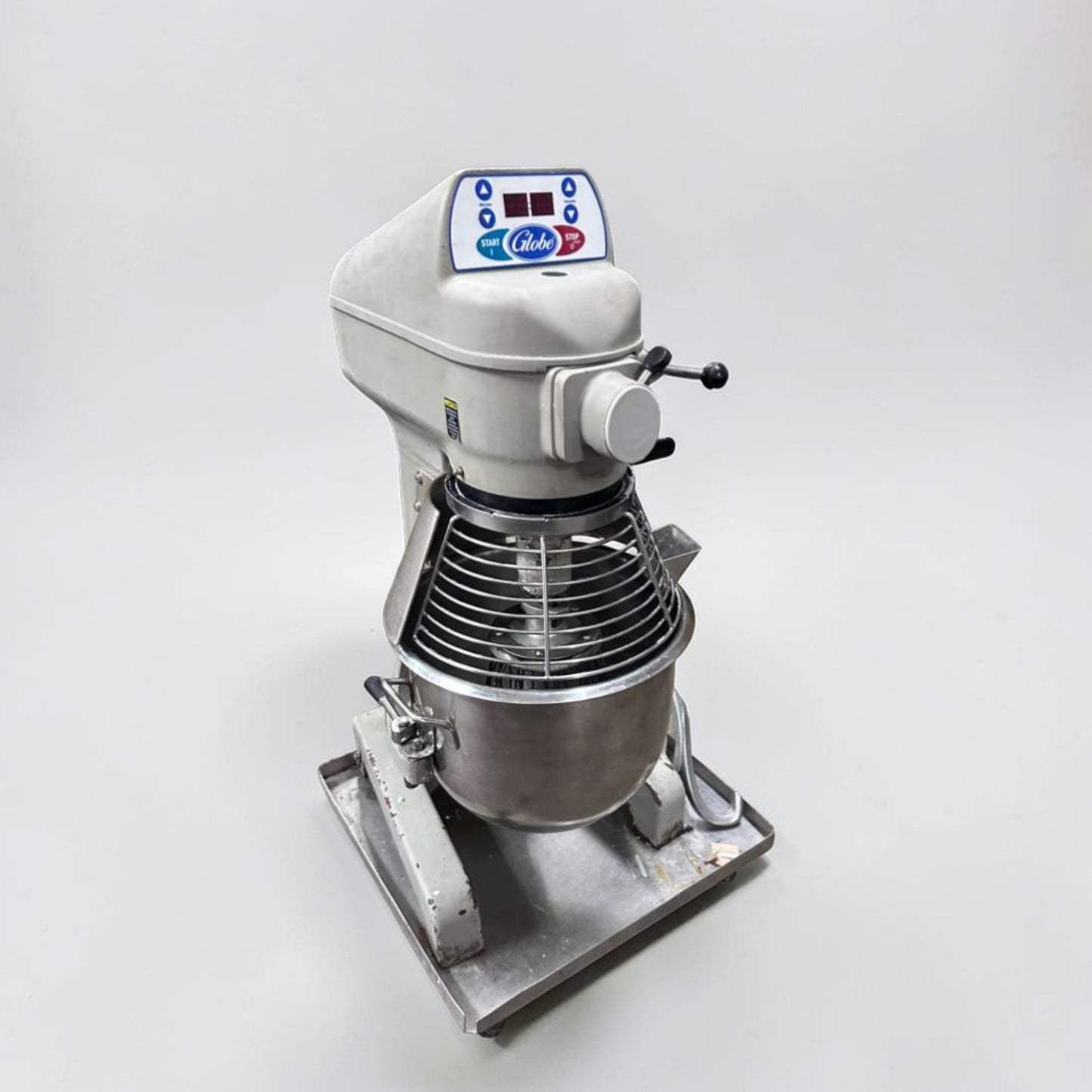 Flawless Condition – Globe SP20 Commercial Planetary Mixer – 20 Qt – 1/2 HP – 115V – NSF – Fully Tested & Operational!