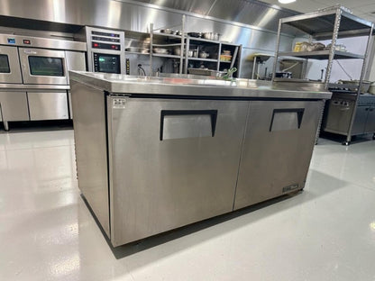 Professionally Maintained Condition – True TUC-60-HC – 60 3/8" Two-Section Undercounter Refrigerator – 15.5 Cu. Ft. – Two Stainless Steel Doors – 115V – Fully Tested & Operational!