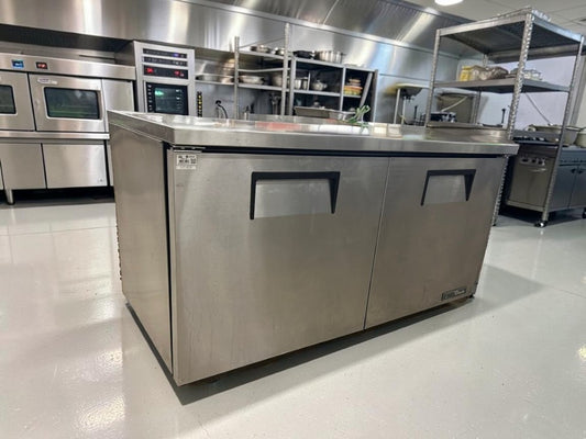 Professionally Maintained Condition – True TUC-60-HC – 60 3/8" Two-Section Undercounter Refrigerator – 15.5 Cu. Ft. – Two Stainless Steel Doors – 115V – Fully Tested & Operational!
