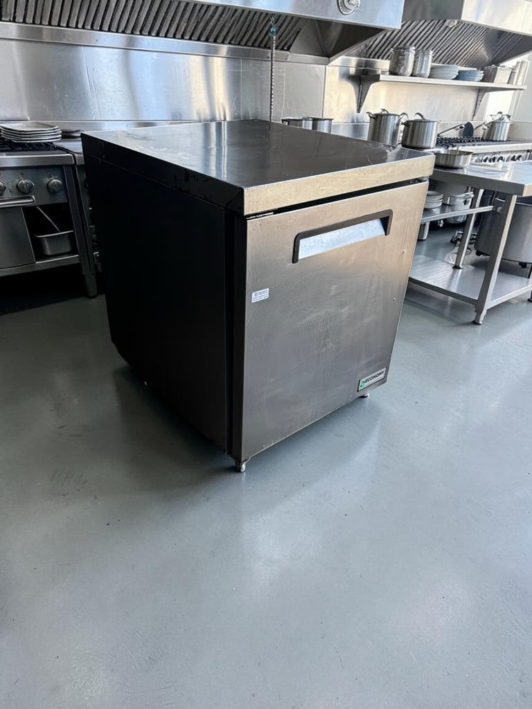 Top-Tier Condition – Hoshizaki EUR27A Economy Series – 27" One-Section Undercounter Refrigerator – 6.33 Cu. Ft. – ENERGY STAR® – 115V – Fully Tested & Operational!