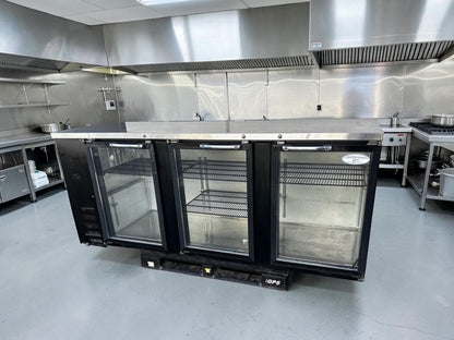 Outstanding Condition – Everest EBB90G – 89 1/4" Three-Section Glass-Door Back Bar Cooler – 32 Cu. Ft. – 115V – Fully Tested & Operational!