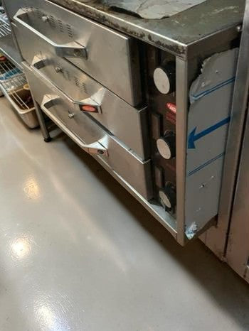 Outstanding Condition – Hatco HDW-1.5R2 – 28" Freestanding Three Split Drawer Warming Cabinet – Stainless Steel – 120V – NSF & UL Listed – Fully Tested & Operational!