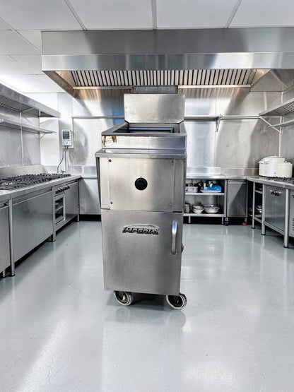 Dependable Condition – Imperial IPC-14 – Commercial 12-Gallon Gas Pasta Cooker – 105,000 BTU – Stainless Steel – Floor Model – Fully Tested & Operational!