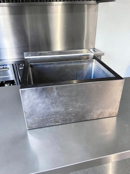 Superior Condition – 24″ Commercial Stainless Steel Drop-In Sink – Single-Compartment Deep Basin – Built-In Drain – Heavy-Duty Foodservice Construction
