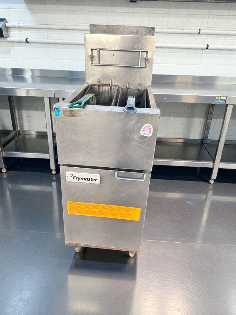 Pristine Condition – Frymaster 1ESG35T Gas Floor Fryer – Natural Gas – Fully Tested & Working!