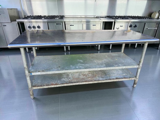 Excellent Condition – Commercial Stainless Steel Work Table – Heavy-Duty Prep Table with Double Undershelf – Fully Inspected & Ready for Use!
