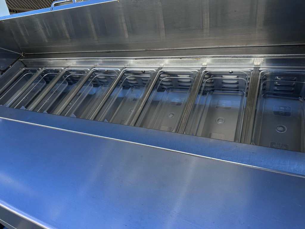 Superior Condition – Avantco SS-PT-60-HC – 60" Two-Door Refrigerated Sandwich / Salad Prep Table – 15 Cu. Ft. – 115V – Fully Tested & Operational!