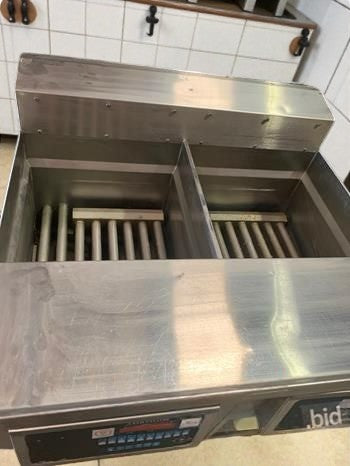 Elite Condition – Ultrafryer Systems B-P20-18-4-UC_NAT – UltraGold 78" Gas Deep Fryer – 4 Fry Tanks – UltraClear Filtration – 260,000 BTU – ENERGY STAR® – NSF / CSA Listed – Fully Tested & Operational!