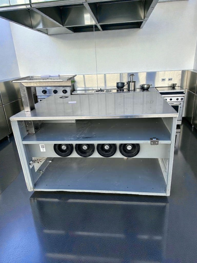 Outstanding Condition – Commercial Heated Holding Cabinet with Overhead Heat Shelf – 48” Pass-Through Station – Fully Tested & Operational!