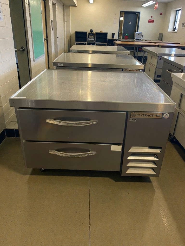 Premium Condition – Beverage-Air Refrigerated Worktop w/ Drawers – 115V – Fully Tested & Working!