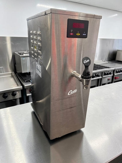 Exceptional Condition – Curtis WB5GT63001 – 5-Gallon Digital Hot Water Dispenser with Aerator – Dual Voltage 120/220V – Fully Tested & Operational!