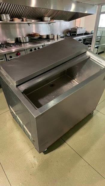 Prime Condition – Sani King Commercial Deep Well Cooler – Top-Loading Sliding Lids – Stainless Steel – Mobile Casters – 120V – Fully Tested & Operational!