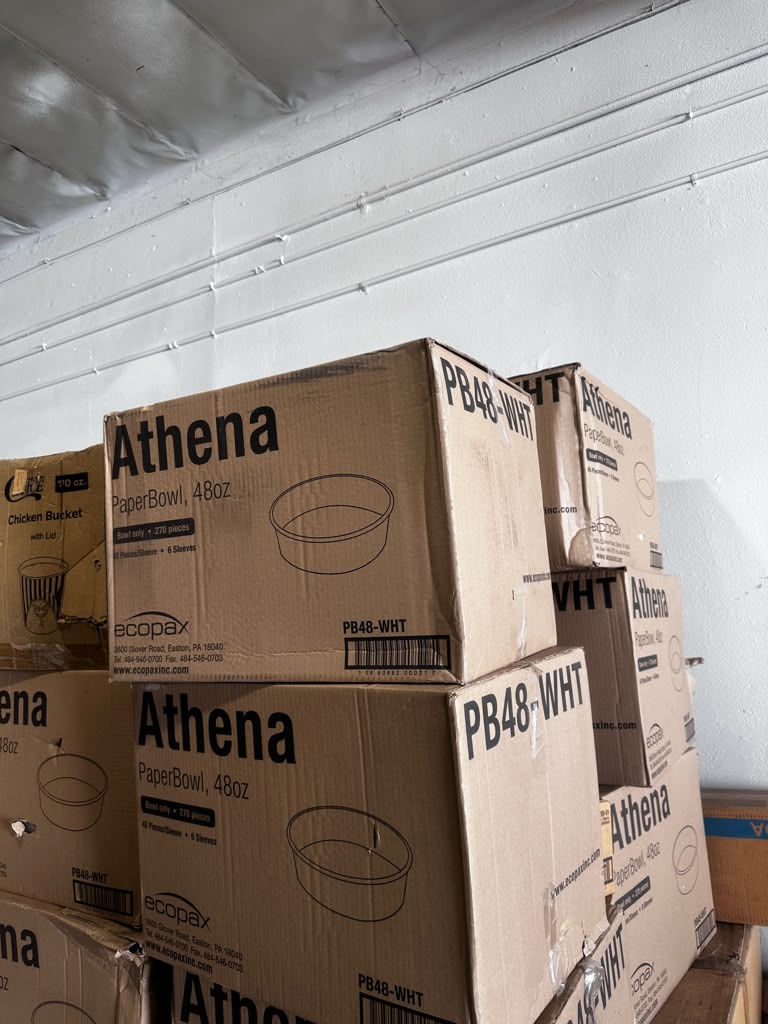 Brand New Condition – EcoPax Athena PB48-WHT – 48 oz Plain White Paper Bowls – 8" Diameter – 270 Pieces Per Case – Quantity 2 Boxes – Ready for Immediate Use!