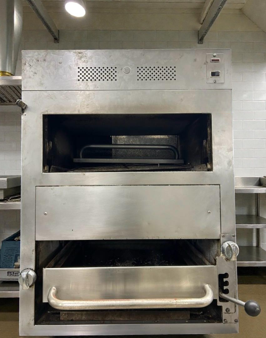 Premium Condition – Southbend P32D-171 Platinum 32" Infrared Range Broiler w/ Oven – Natural Gas – Fully Tested & Working!