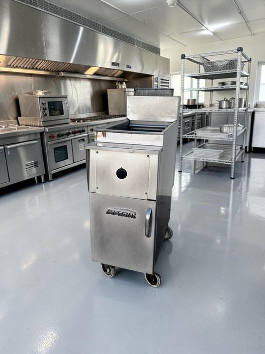 Superior Condition – Imperial 40 lb Gas Floor Fryer – Stainless Steel Commercial Deep Fryer – Natural Gas – Fully Tested & Operational!
