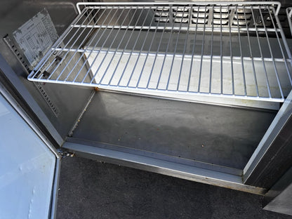 Superior Condition – Avantco SS-PT-60-HC – 60" Two-Door Refrigerated Sandwich / Salad Prep Table – 15 Cu. Ft. – 115V – Fully Tested & Operational!