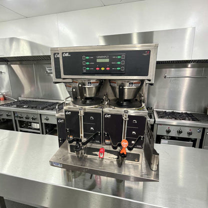 Exceptional Condition – Curtis GEMTS10A1000 Gemini G3 – Twin 1.5 Gallon Commercial Satellite Coffee Brewer – 220V – UL & NSF Listed – Fully Tested & Operational!