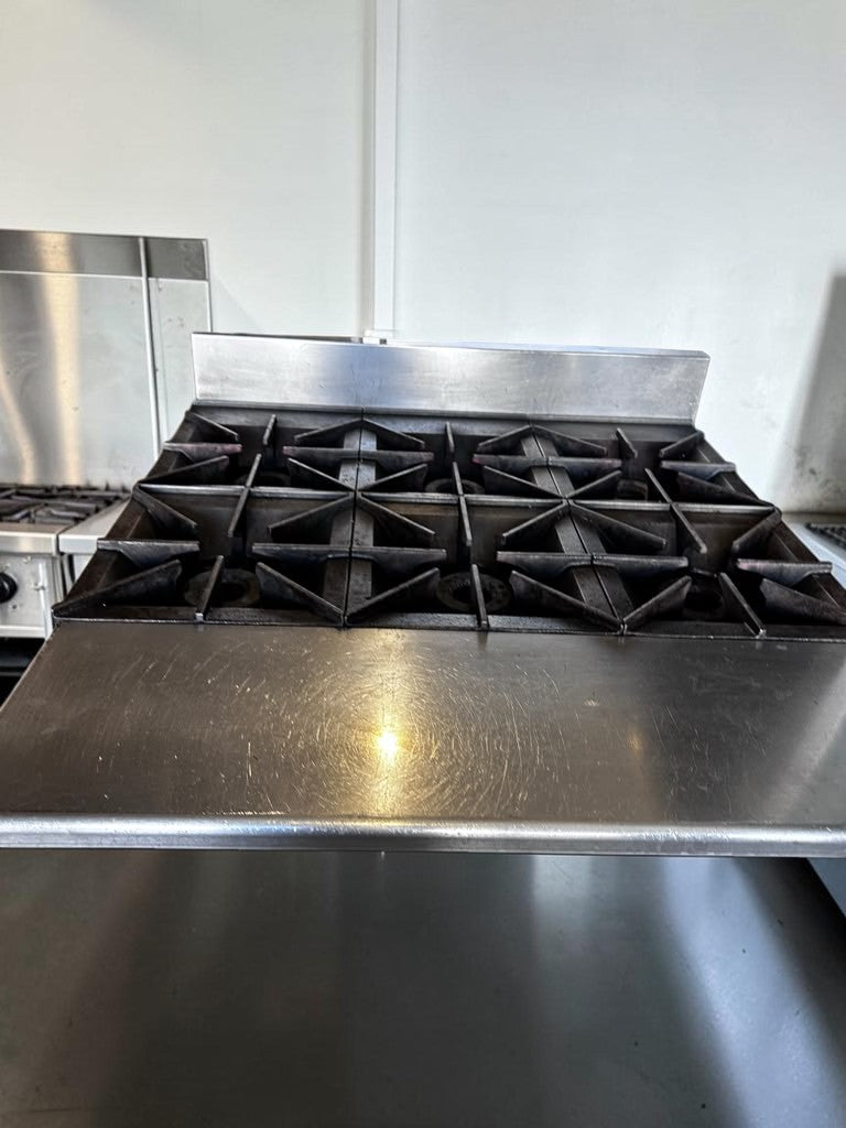 Optimal Condition – Vulcan – 36" Commercial 6-Burner Countertop Gas Hot Plate / Range – 150,000 BTU – Heavy Cast-Iron Grates – Fully Tested & Operational!