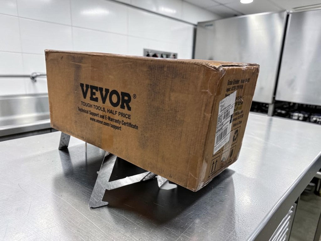 Brand New Condition – VEVOR GM-001 – 3000W Electric Grain Mill Grinder – Commercial Corn & Spice Grinder with Funnel – 110–120V – New in Box!