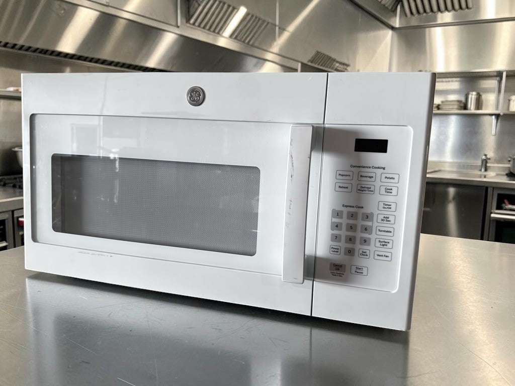 Brand-New Condition – GE JVM3160DF9WW – 1.6 Cu. Ft. Over-the-Range Microwave – 1,000W Cooking Power – 300 CFM Vent – White – 120V