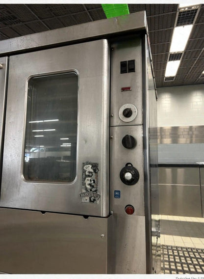 Premium Condition – Montague Company 2-115A 38″ Commercial Gas Convection Oven – 115,000 BTU – Fully Tested & Working!