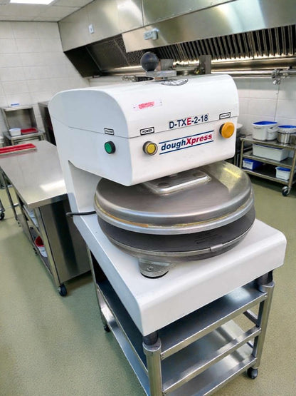 Excellent Condition – DoughXpress D-TXE-2-18W LV – Commercial Dough Press – 18" – 208-240V / 1Ph – Made in USA – Fully Tested & Operational!