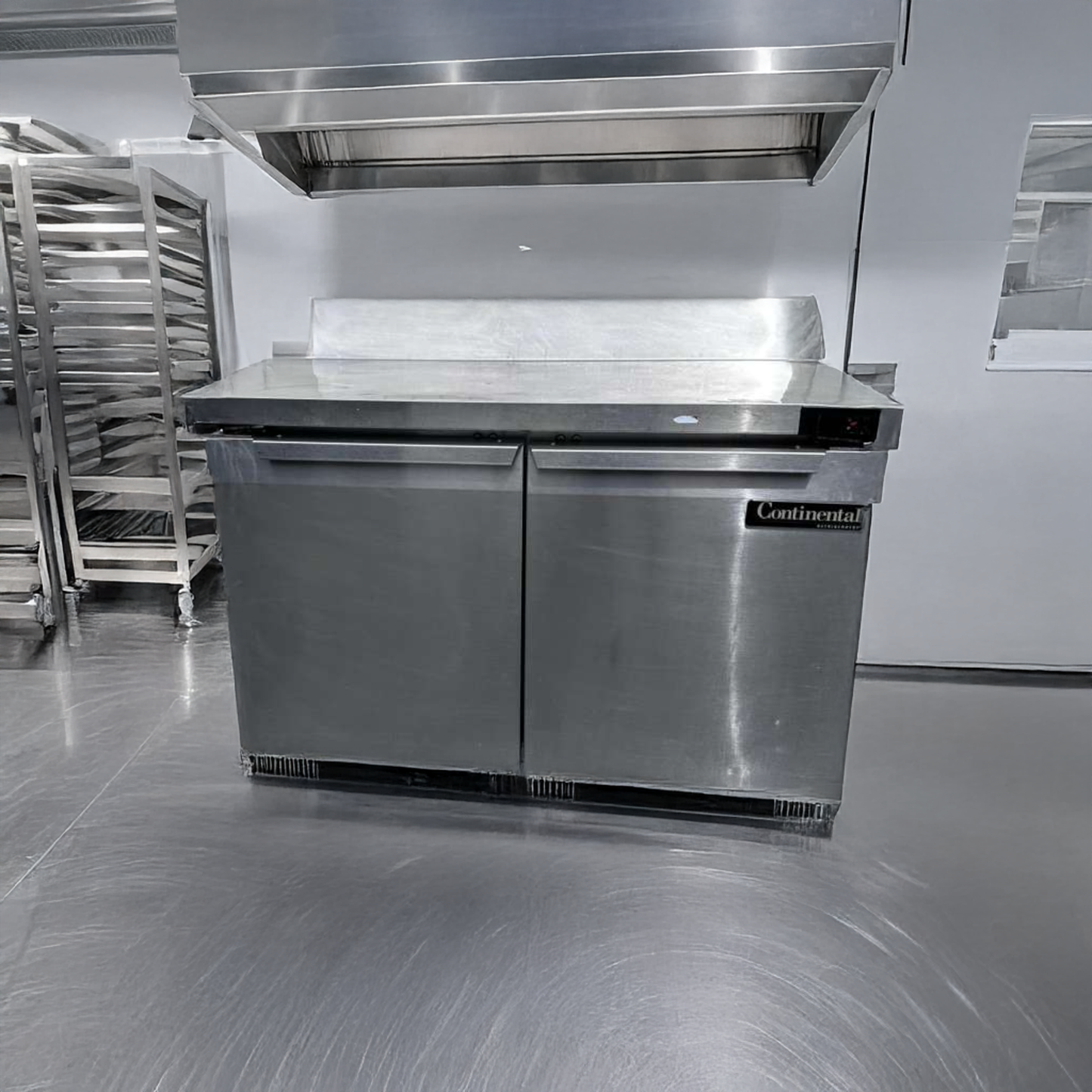 Outstanding Condition – Continental Commercial Refrigerated Chef Base / Worktop Refrigerator – Stainless Steel – 48” Unit – Fully Tested & Operational!