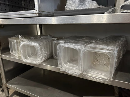 High-Quality Condition – Lot of Approx. 30 Cambro 65CLRCW135 – 1/6 Size Camwear Clear Food Pan Colanders – 5" Deep – NSF Listed – Ready for Commercial Use!