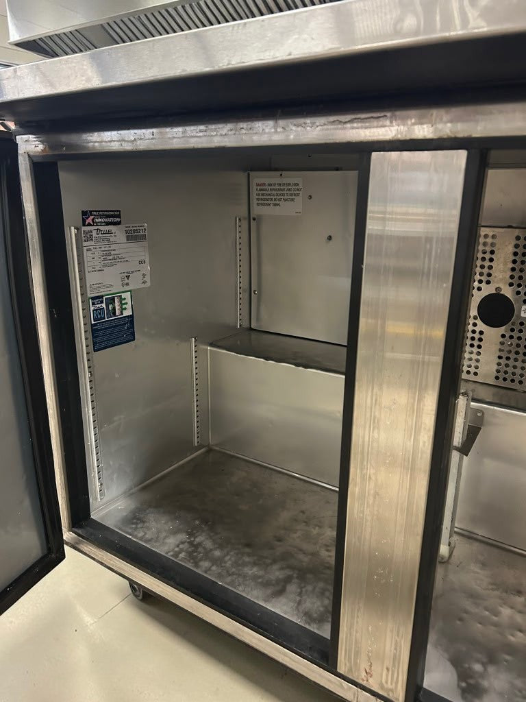 Superior Condition – True TUC-48F-LP-HC – 48 3/8" Low Profile Commercial Undercounter Freezer – Two Solid Doors – R290 – 115V – Fully Tested & Operational!