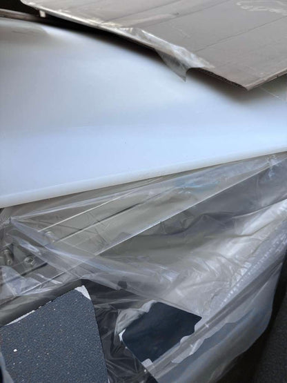 Brand New – Scratch & Dent – Koolmore 72" Refrigerated Pizza Prep Refrigerator