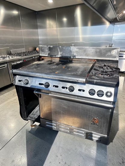 Superior Condition – Wolf C48S-2B36G – 48" Gas Restaurant Range – 2 Open Burners – 36" Griddle – Standard Oven & Cabinet Base – 155,000 BTU – Fully Tested & Operational!