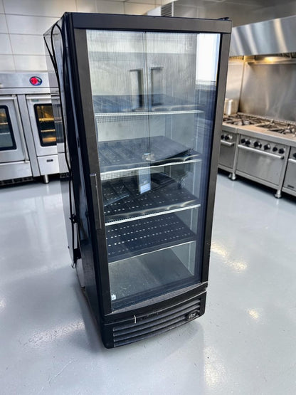 High-Quality Condition – IDW G-12-F334B-HC – 25″ Single Glass Door Merchandiser Cooler – 11.4 Cu. Ft., ENERGY STAR, 115V – Fully Tested & Operational!