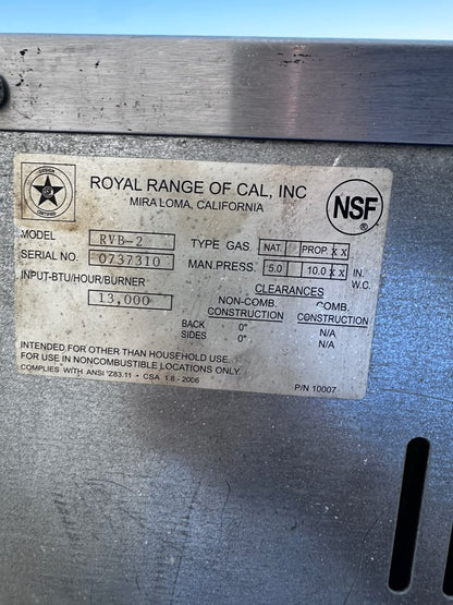 High-Quality Condition – Royal Range RVB-2 – Commercial Two-Burner Vertical Gyro Broiler – Propane Gas – 26,000 BTU – Motorized Rotisserie – NSF Certified – Fully Tested & Operational!