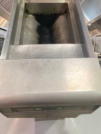First-Class Condition – Frymaster PMJ135ESD – Single Pot Natural Gas Open Fryer – 40 lb Capacity – NSF Certified - Fully Tested & Operational!