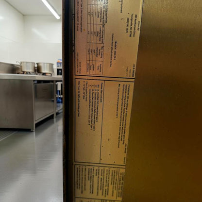 High-Grade Condition – Commercial Stainless Steel Exhaust Hood – Wall Mount Kitchen Hood – Heavy Duty Ventilation System – Fully Functional & Ready for Installation!