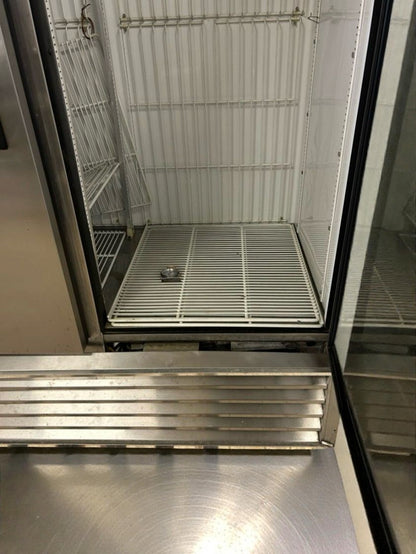Excellent Condition – True T-49F Commercial Reach-In Freezer – 115V / Single Phase – Fully Tested & Working!