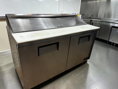 High-Quality Condition – True TSSU-60-16 – 60" Refrigerated Sandwich & Salad Prep Table – 16 Pan Capacity – 115V – NSF & UL Listed – Fully Tested & Operational!