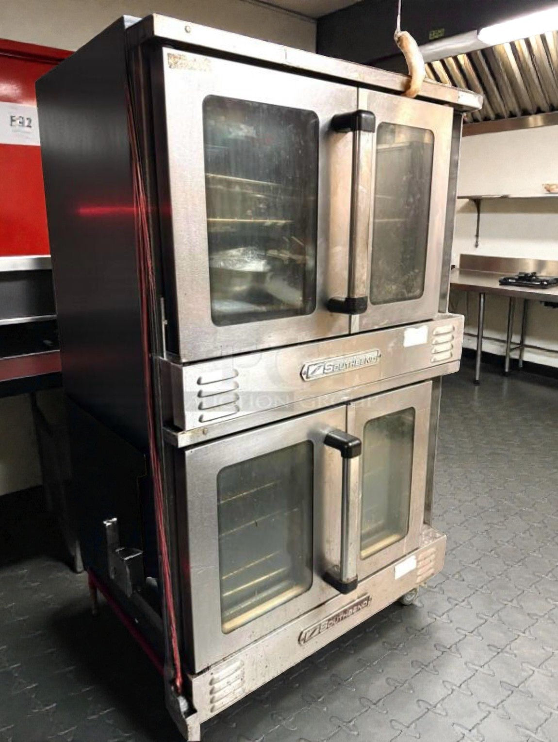 Exceptional Condition – Blodgett Double-Stack Commercial Convection Oven – Stainless Steel – Fully Tested & Operational!