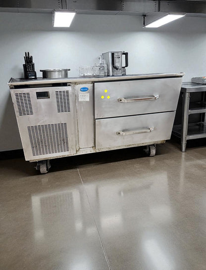 Outstanding Condition – Delfield Two-Drawer Refrigerated Chef Base – Commercial Stainless Steel – 115V – Fully Tested & Operational!