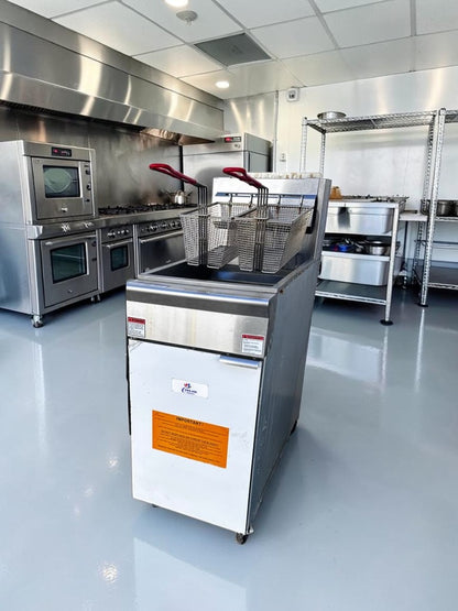 Dependable Condition – Cooler Depot HFRF-120B-NG – Commercial 50 lb. Natural Gas Floor Fryer – Four Burners – 120,000 BTU – Twin Baskets – ETL & NSF Certified – Fully Tested & Operational!
