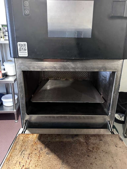 Exceptional Condition – Commercial Countertop Rapid Cook / Microwave Oven – Touch Display – 115V – Fully Tested & Operational!