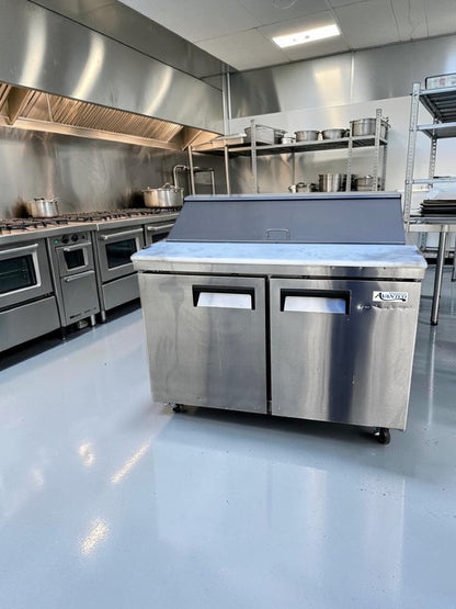 Elite Condition – Avantco APT-48-HC – 47" Commercial Two-Door Refrigerated Sandwich & Salad Prep Table – 12-Pan Capacity – 115V – ETL & NSF Certified – Fully Tested & Operational!