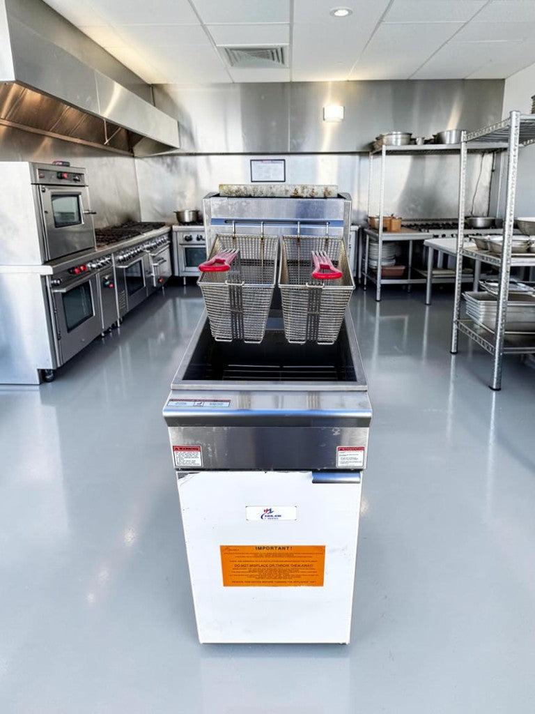 Dependable Condition – Cooler Depot HFRF-120B-NG – Commercial 50 lb. Natural Gas Floor Fryer – Four Burners – 120,000 BTU – Twin Baskets – ETL & NSF Certified – Fully Tested & Operational!