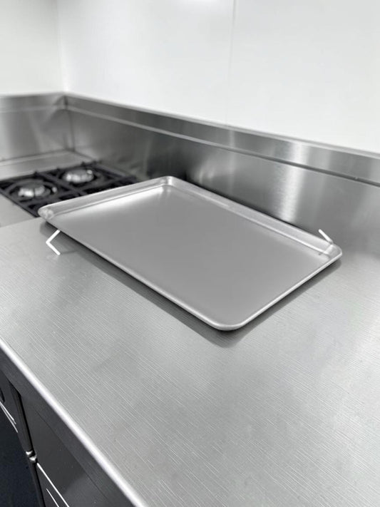 Well-Maintained Condition – Full Size Aluminum Sheet Pans – Commercial Baking Pans – Quantity 13 – Ready for Commercial Use!