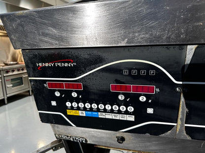 Exceptional Condition – Henny Penny EEG242.0_NAT – Evolution Elite® 2-Well Gas Open Fryer – 60 lb Total Capacity – ENERGY STAR® - Fully Tested & Operational!