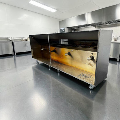 High-Grade Condition – Commercial Stainless Steel Exhaust Hood – Wall Mount Kitchen Hood – Heavy Duty Ventilation System – Fully Functional & Ready for Installation!