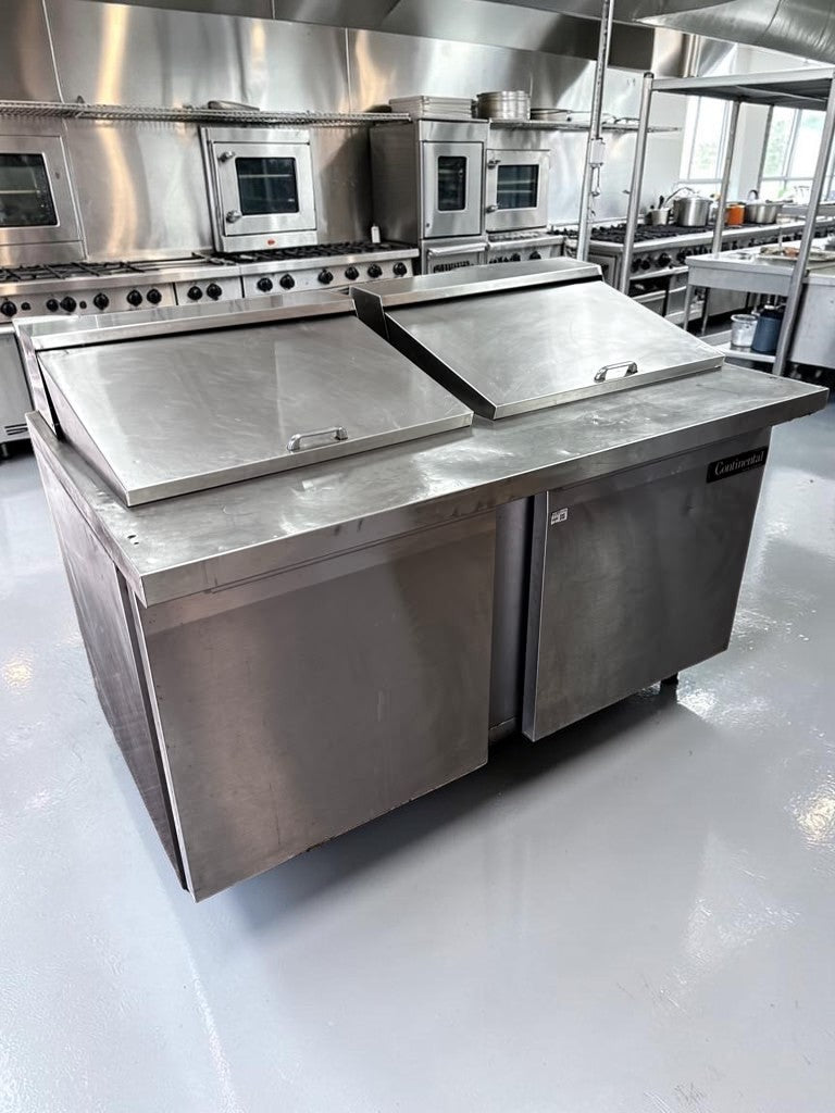 Superior Condition – Continental Refrigerator DL60-24M – 60″ Two-Door Mighty Top Refrigerated Sandwich Prep Table – 17 Cu. Ft. – Fully Tested & Operational!