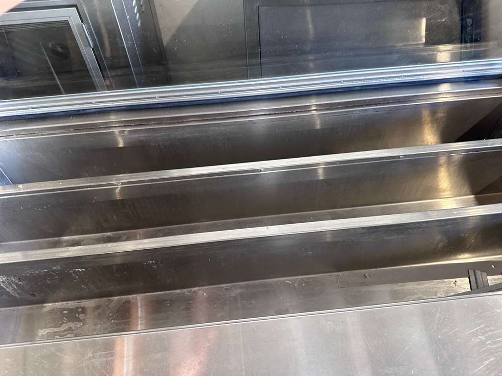 Excellent Condition – Duke Sub-CP-TC48M – 48” Commercial Salad / Sandwich Prep Table – Refrigerated – Fully Tested & Operational!