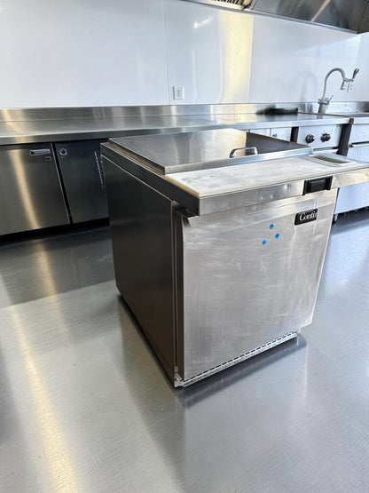 Superb Condition – Continental SW27N12M – 27" Mighty Top Refrigerated Sandwich & Salad Prep Table – 12 Pan Capacity – 115V – Fully Tested & Operational!